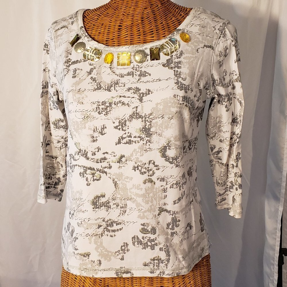 Ladies RUBY RD 3/4 Sleeve Embellished Neckline Top in White/Gray - S